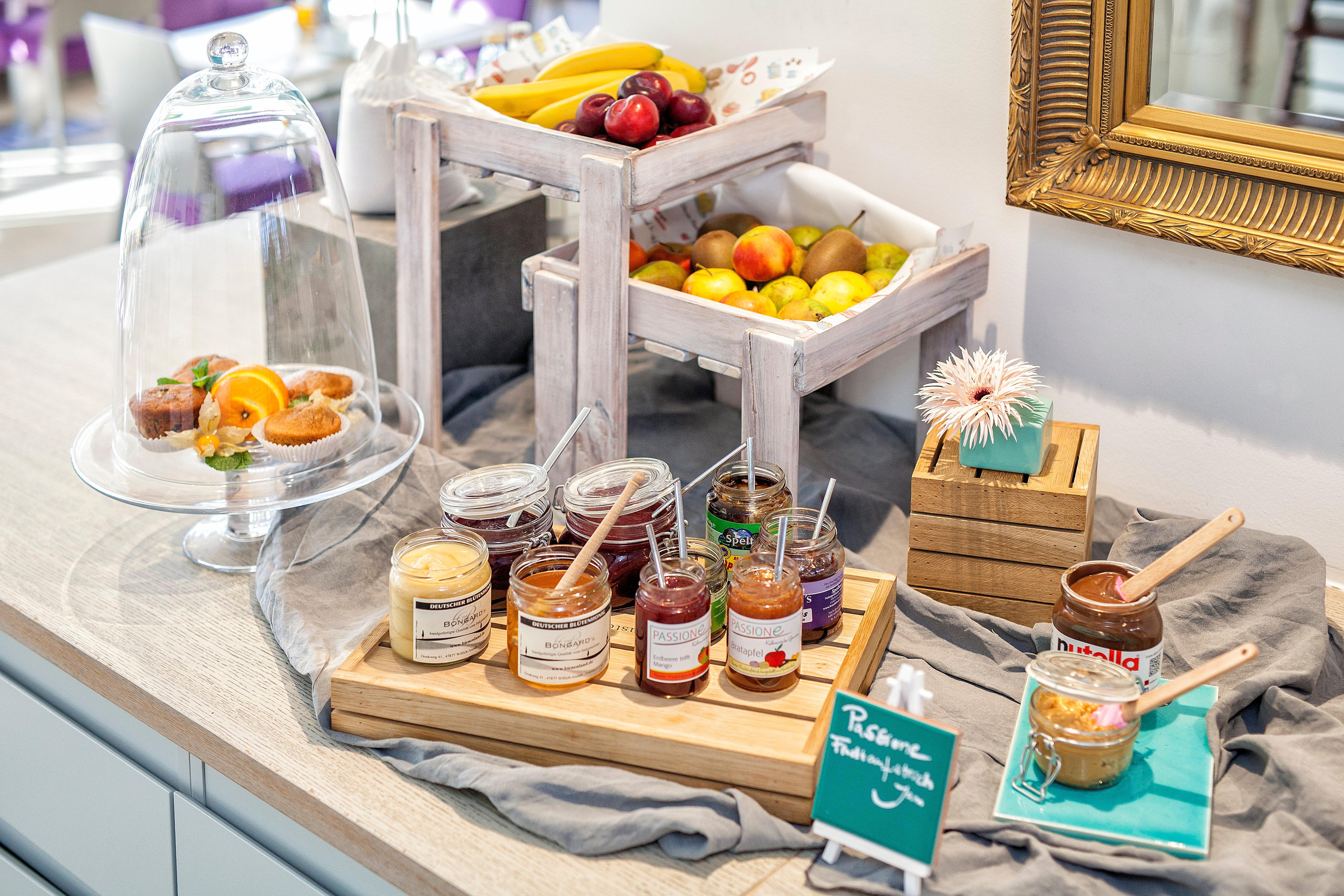 Hotel Indigo - Dusseldorf - Victoriaplatz By Ihg Ngoại thất bức ảnh