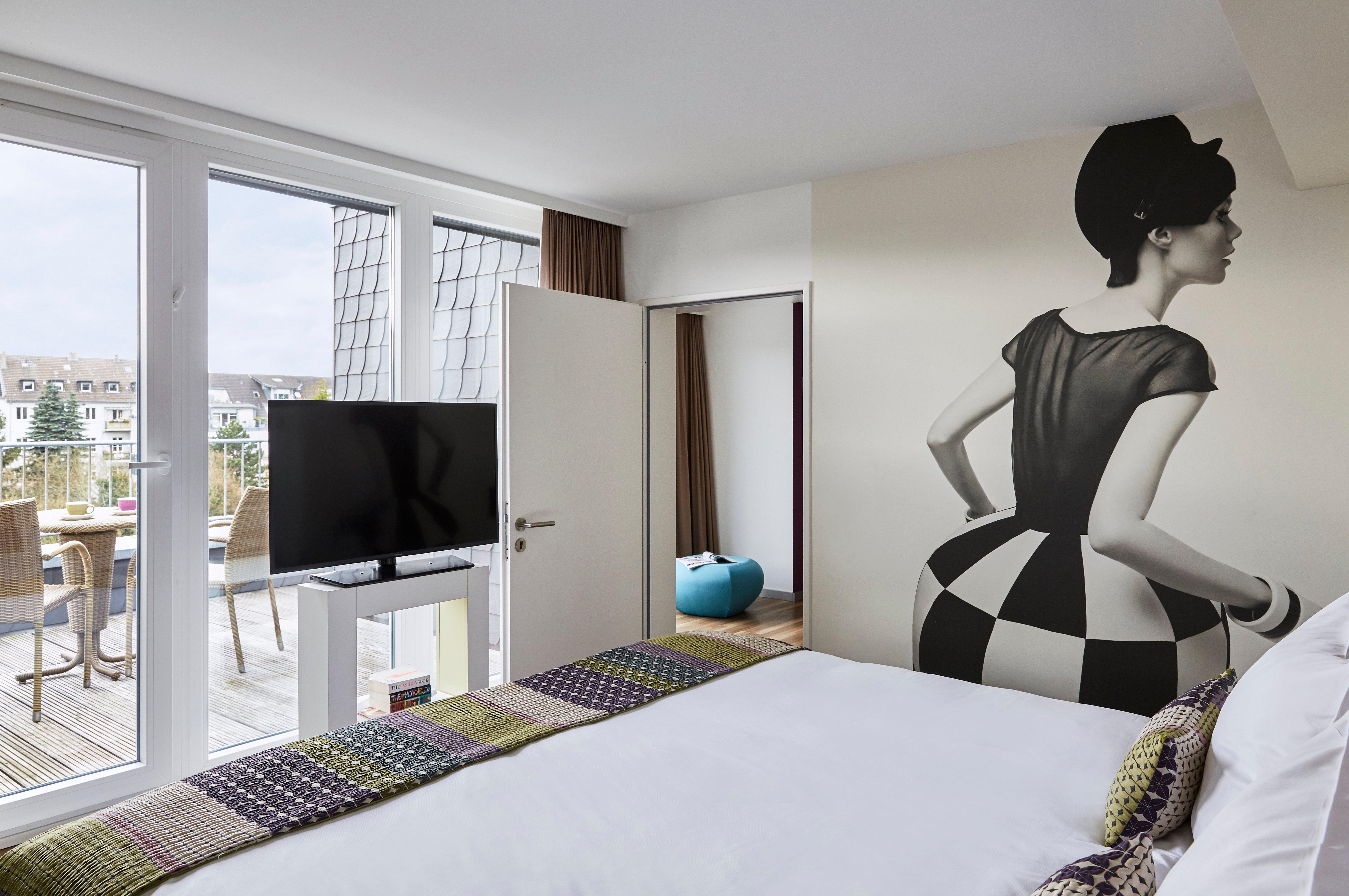 Hotel Indigo - Dusseldorf - Victoriaplatz By Ihg Ngoại thất bức ảnh